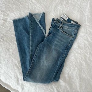 NWOT Frame Le Skinny de Jeanne
